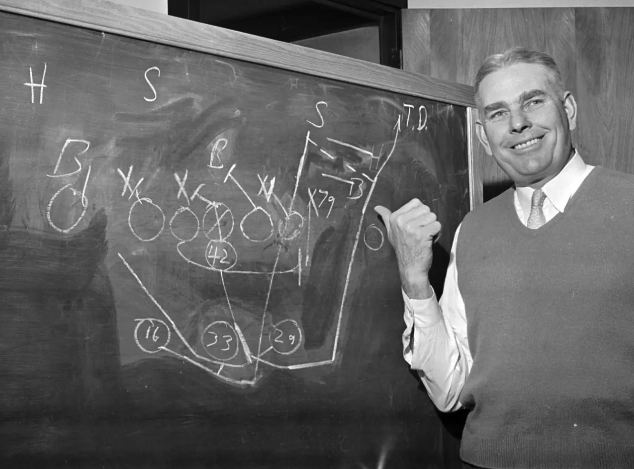 Giants head coach Jim Lee Howell, 1958.