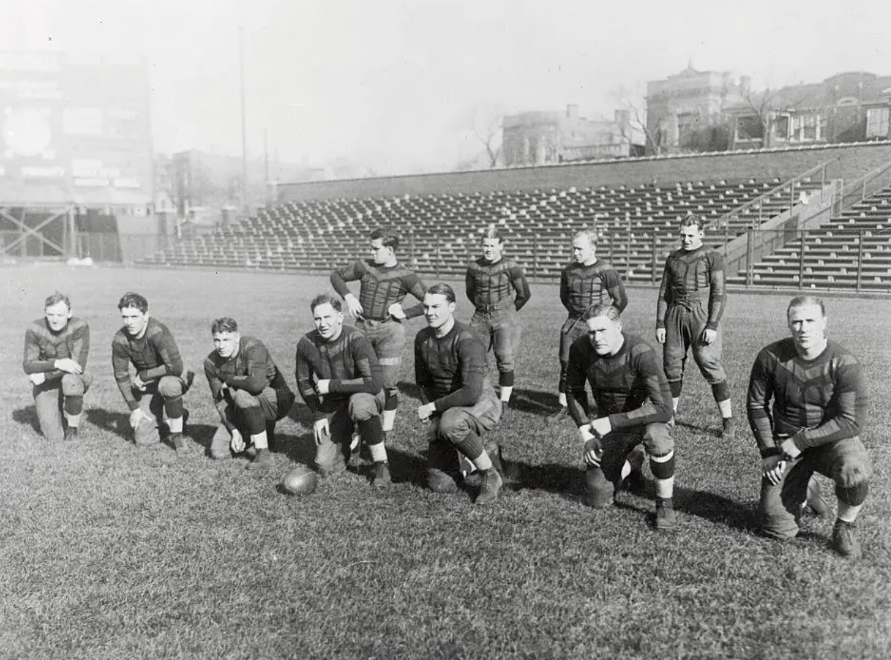 Chicago Bears team picture, 1925.