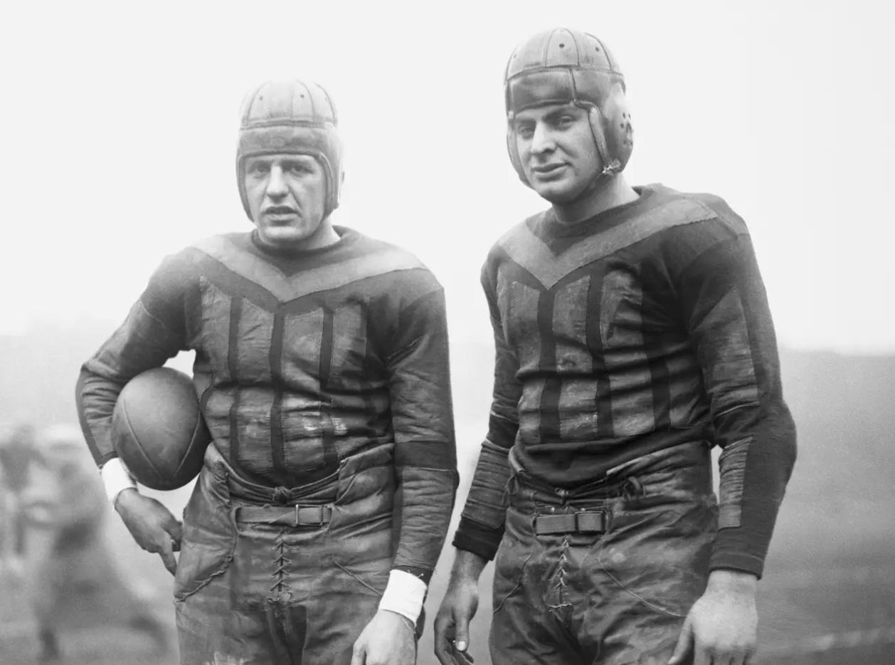Red Grange and Earl Britton.