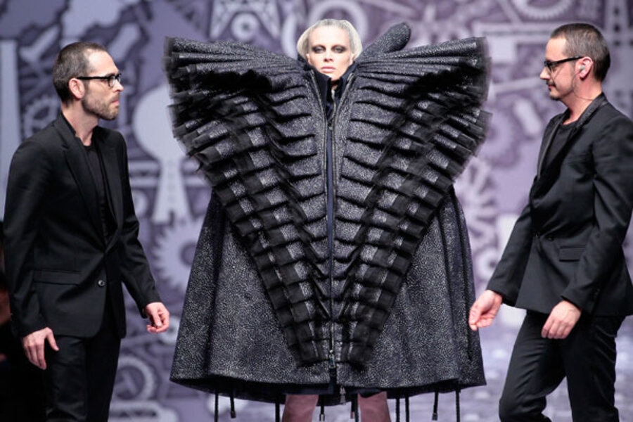 26 Ridiculously Expensive 'Fashions' That Are Complete Trash