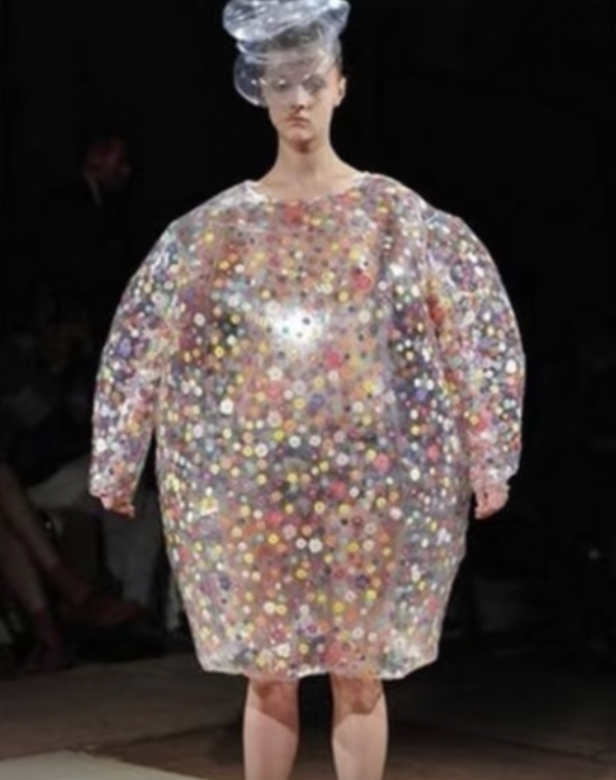 26 Ridiculously Expensive 'Fashions' That Are Complete Trash