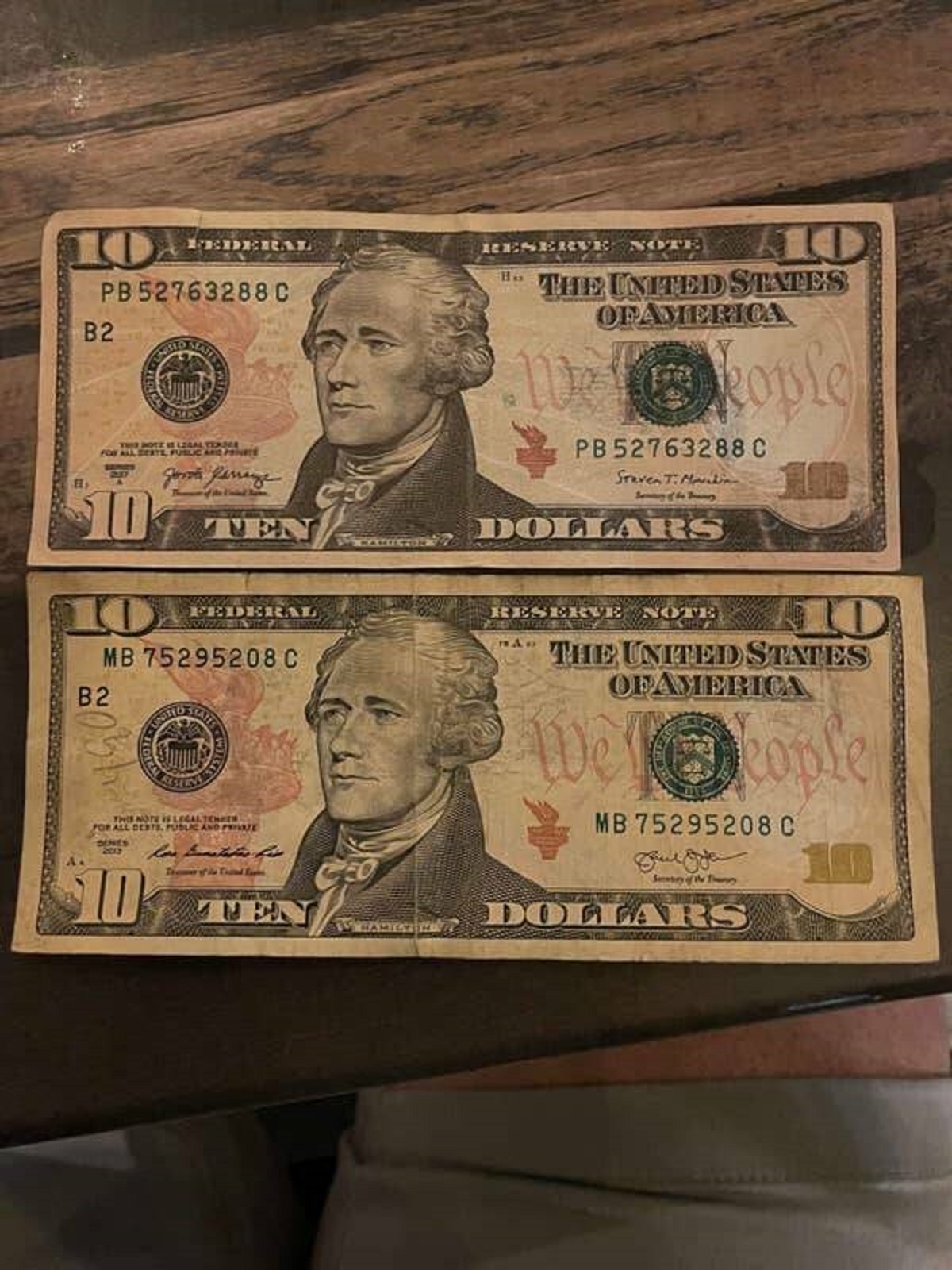 This is what a counterfeit $10 looks like compared to a real one: