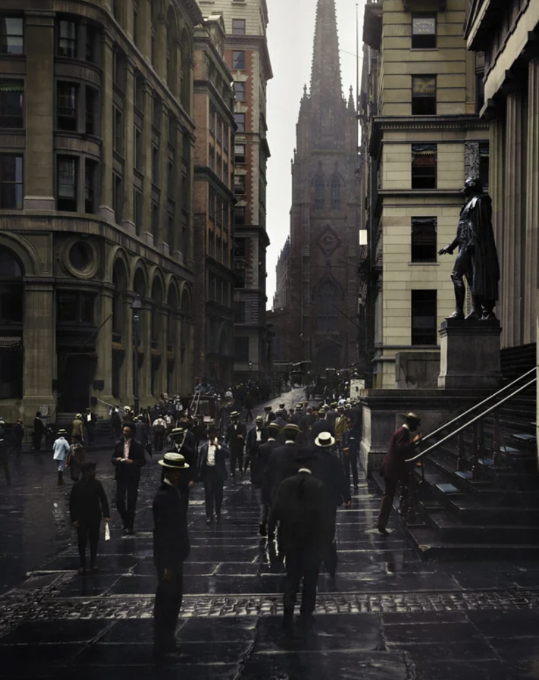 Wall Street, New York, between 1901 and 1906.