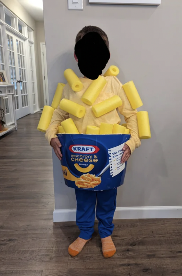 mascot - Kraft macaroni & CHse