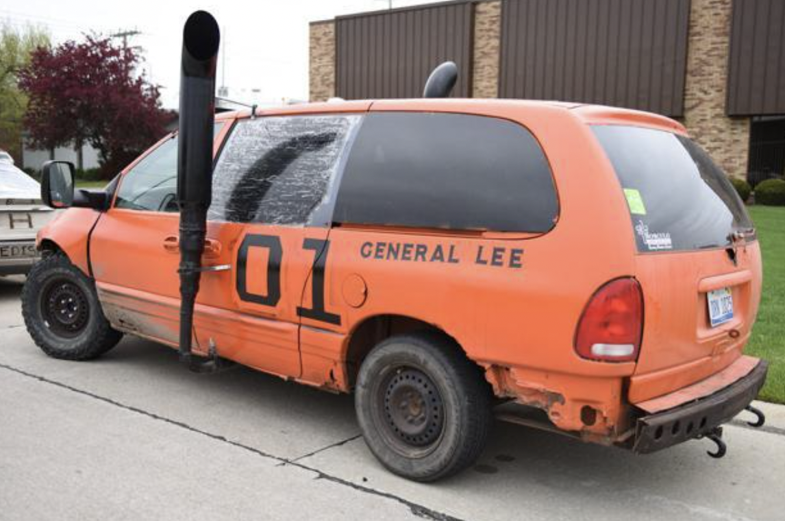 minivan - Dis 01 General Lee