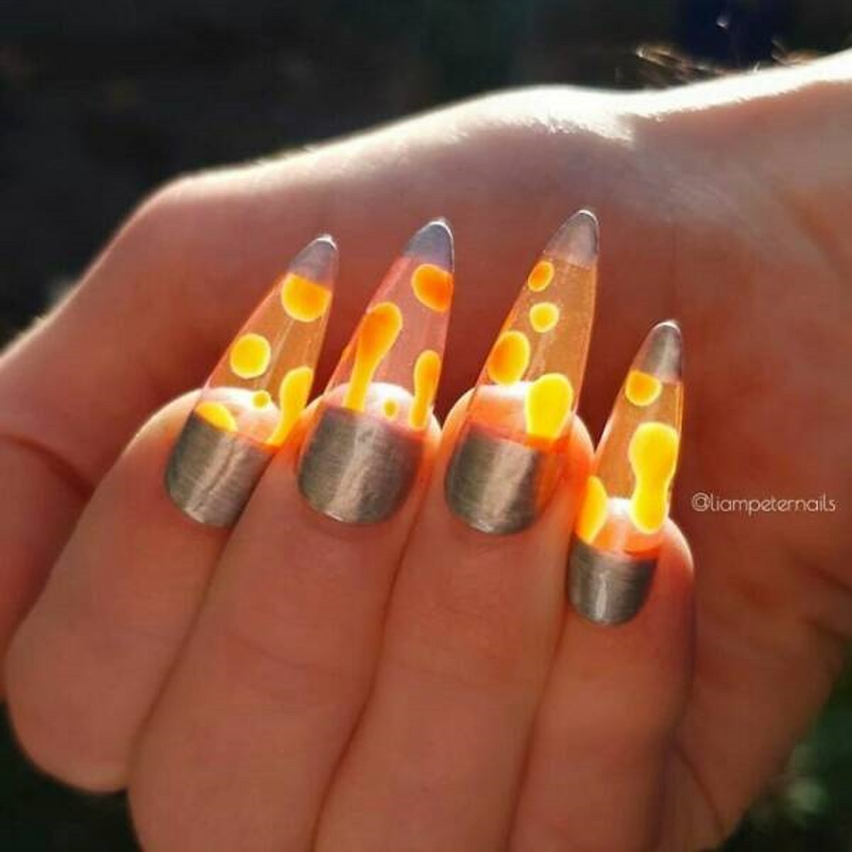 red lava lamp nails -