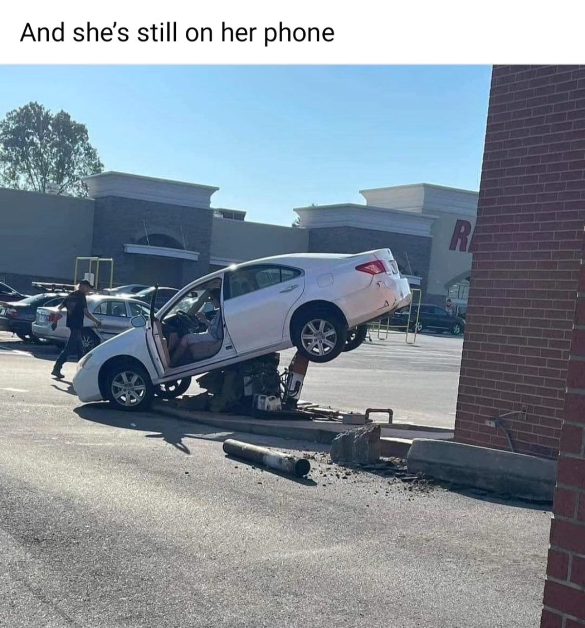 asphalt - And she's still on her phone R