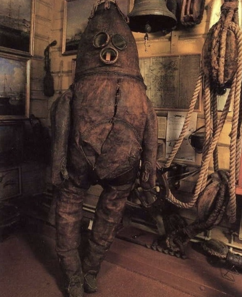 The oldest surviving diving suit from the 18th century. This suit is made of cowskin and was waterproofed using a mixture of mutton tallow, tar, and pitch. 