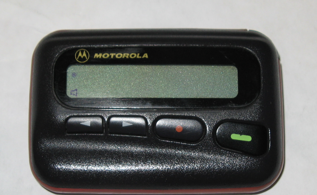 pager phone - M Motorola