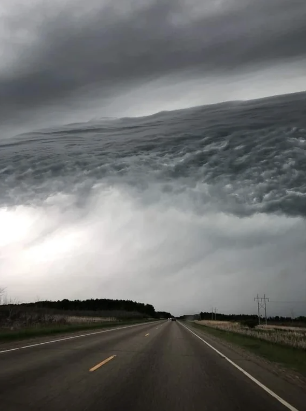 A Minnesota woman recently captured a cloud formation that appeared to look like an ocean in the sky