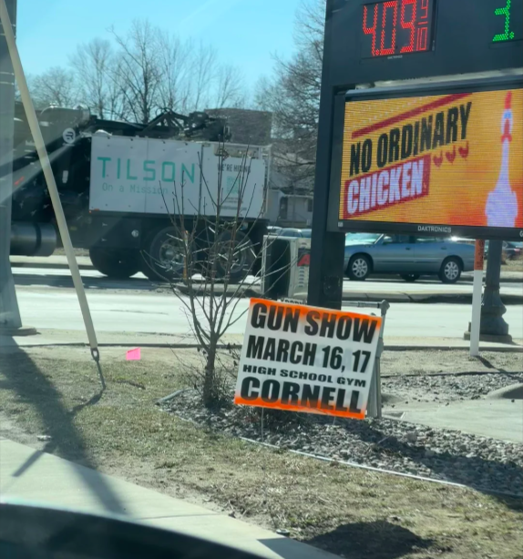 20 Hilarious Signs Spotted In the Wild