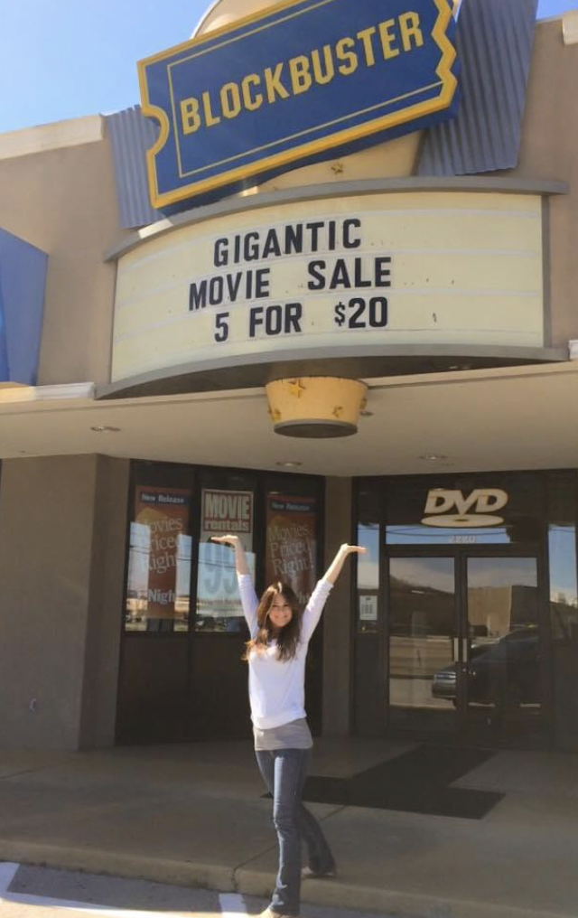 signage - Blockbuster Gigantic Movie Sale 5 For $20 Movie Dvd
