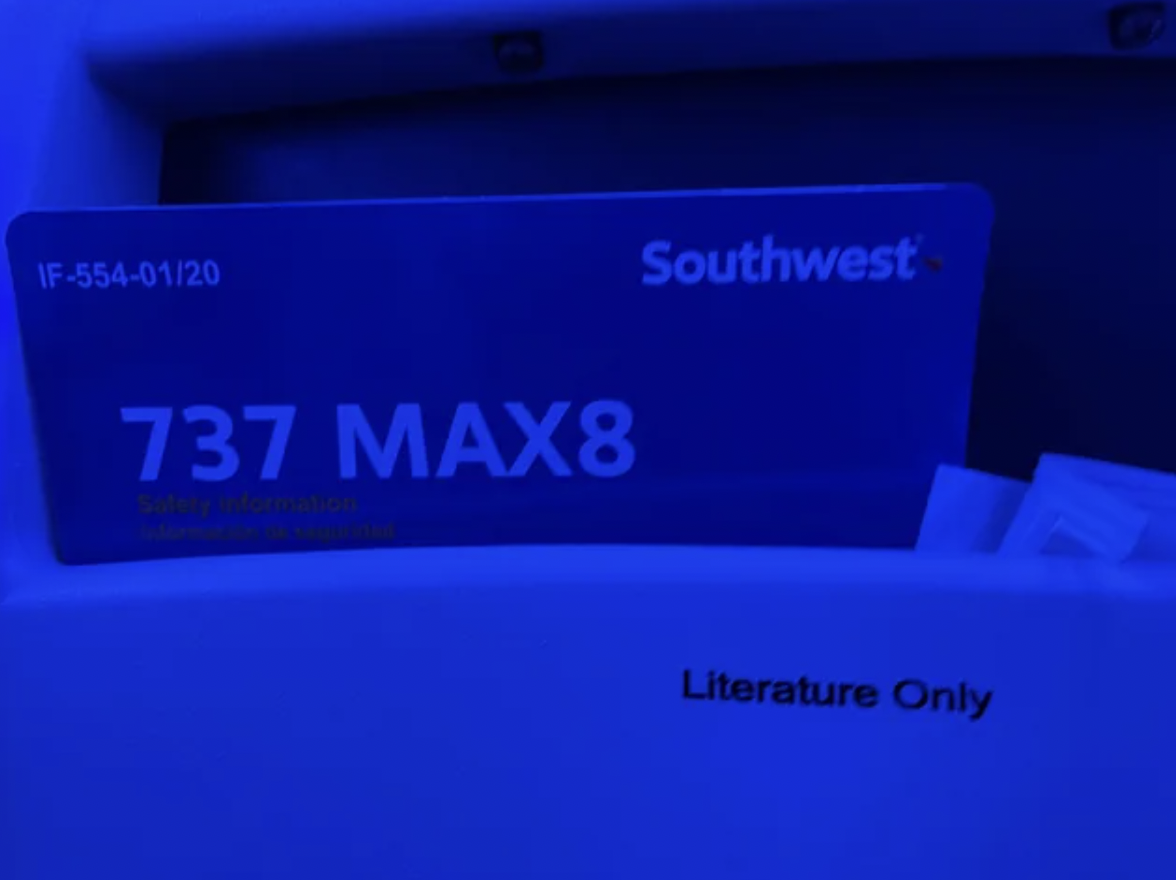 display device - If5540120 737 MAX8 Southwest Sately formation Literature Only