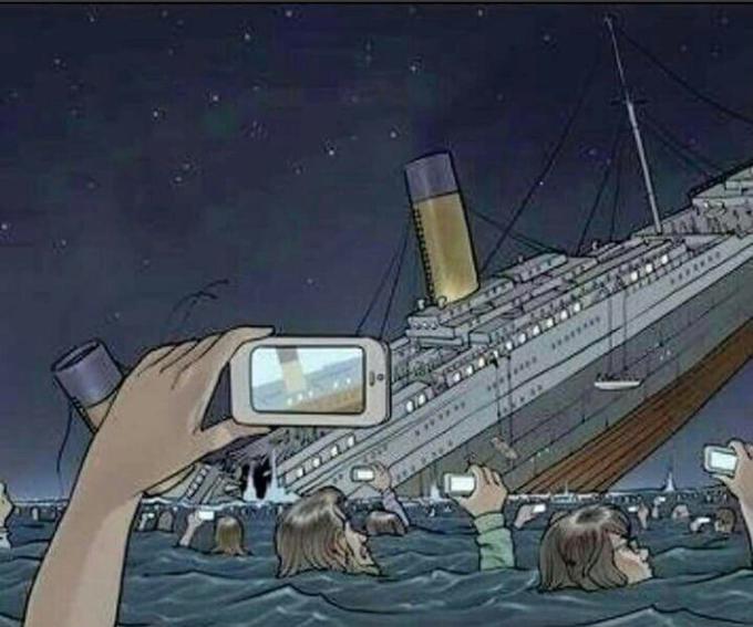 titanic phone cartoon