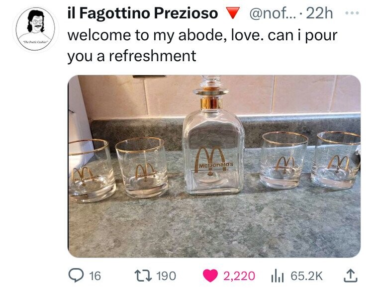 glass bottle - The Pic Chi il Fagottino Prezioso .... 22h welcome to my abode, love. can i pour you a refreshment McDonald's MeDon 16 190 2,220