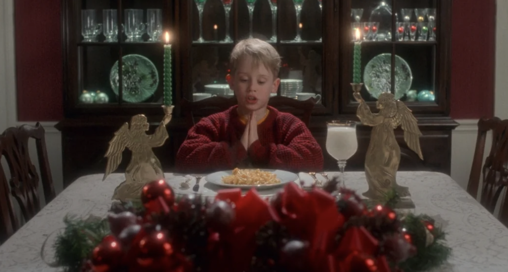 In “Home Alone,” (1990), Kevin can be seen sitting down for a dinner of Mac and Cheese. Minutes later, when Harry is in the dining room, the Mac and Cheese has been replaced with a generic TV dinner.