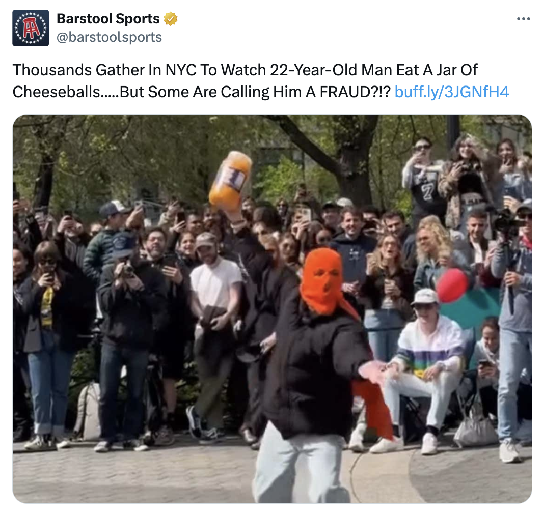 tree - Barstool Sports Thousands Gather In Nyc To Watch 22YearOld Man Eat A Jar Of Cheeseballs....But Some Are Calling Him A Fraud?!? buff.ly3JGNfH4