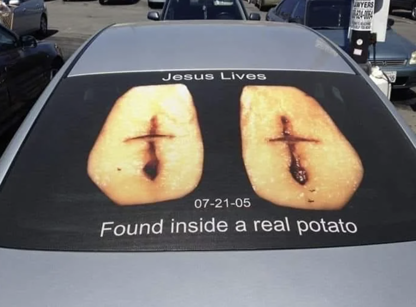 squash - Jesus Lives 072105 Found inside a real potato Wyers