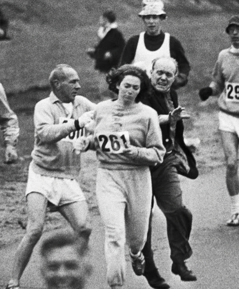 race organizers attempt to stop kathrine switzer - 261 25