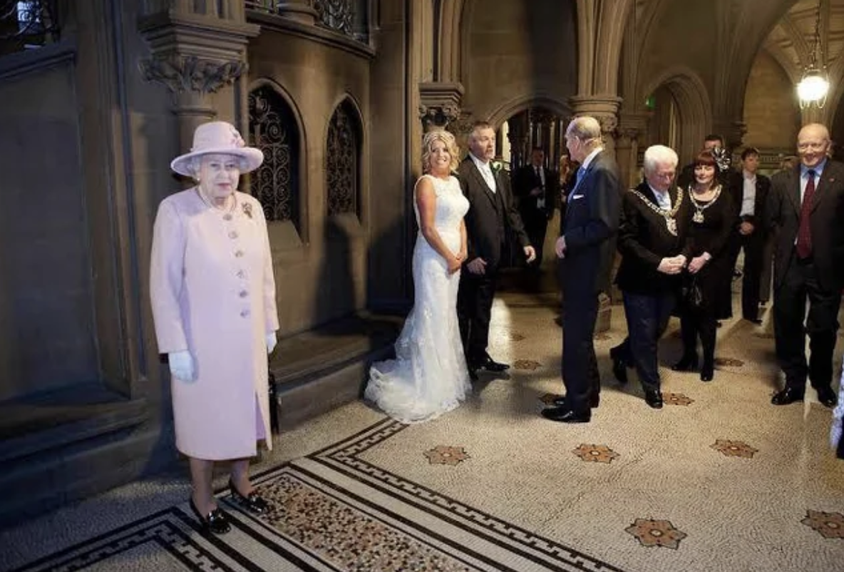 queen invited to wedding