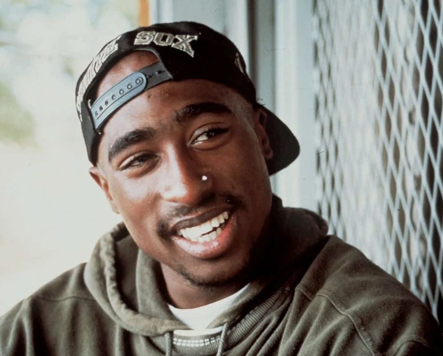 tupac 21 years old - Sux