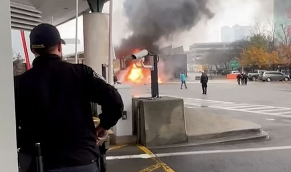 canada border car explosion