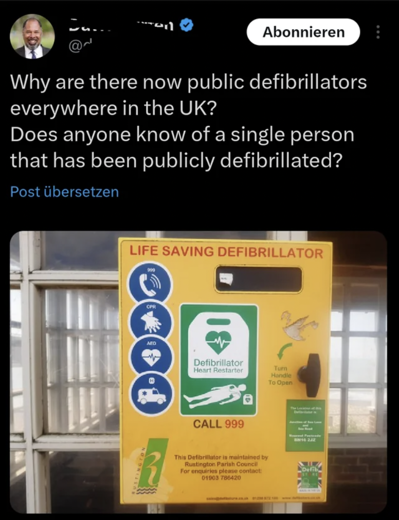 screenshot - Abonnieren Why are there now public defibrillators everywhere in the Uk? Does anyone know of a single person that has been publicly defibrillated? Post bersetzen Life Saving Defibrillator Defibrillator Heart Restart Call 999 The Defa To