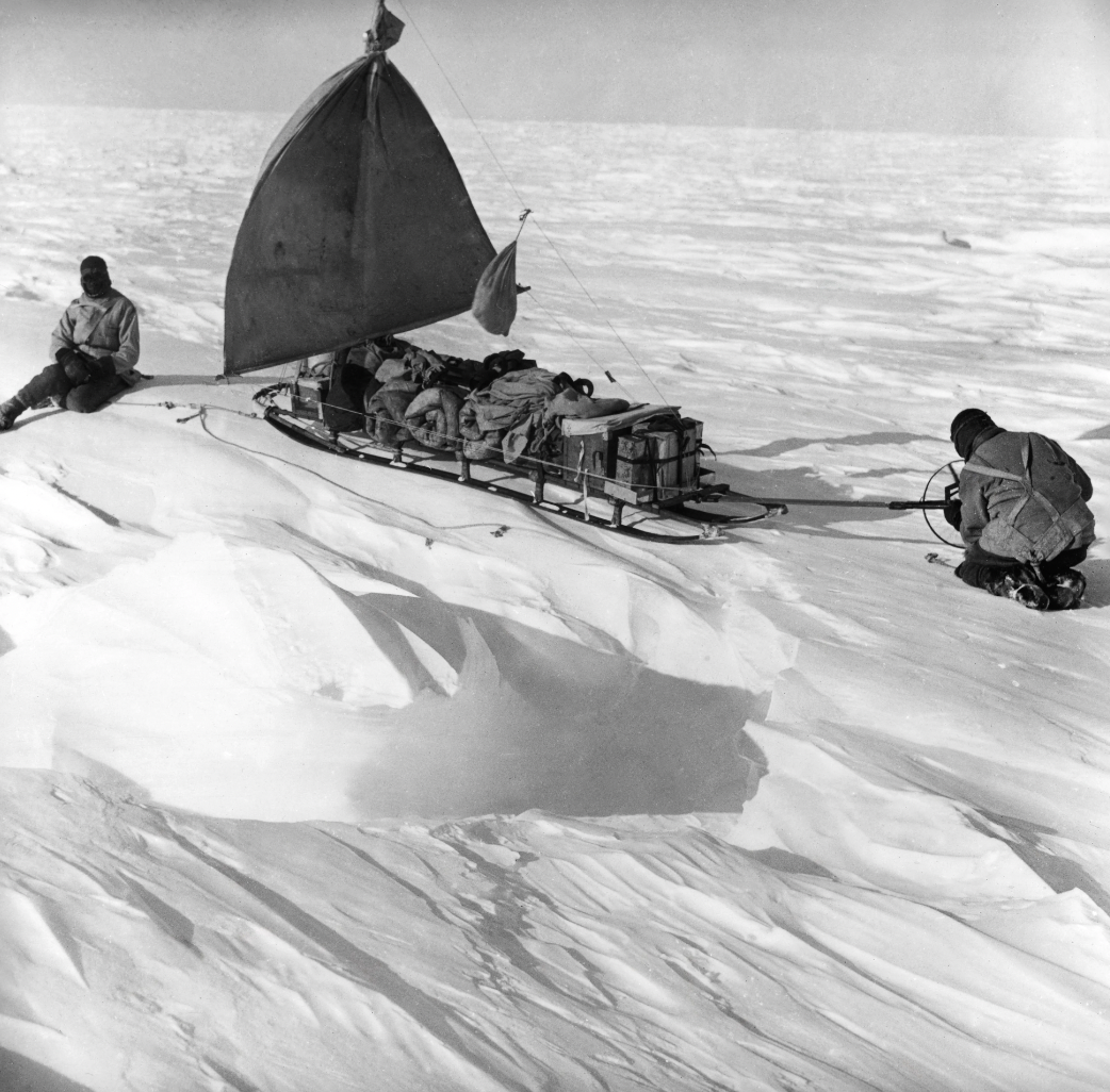 22 Frigid Photos From the Original Arctic Expeditions