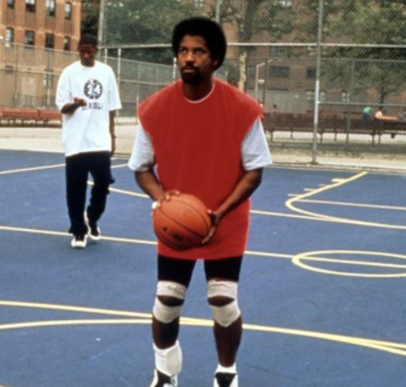 Denzel Washington played basketball for Fordham University. 