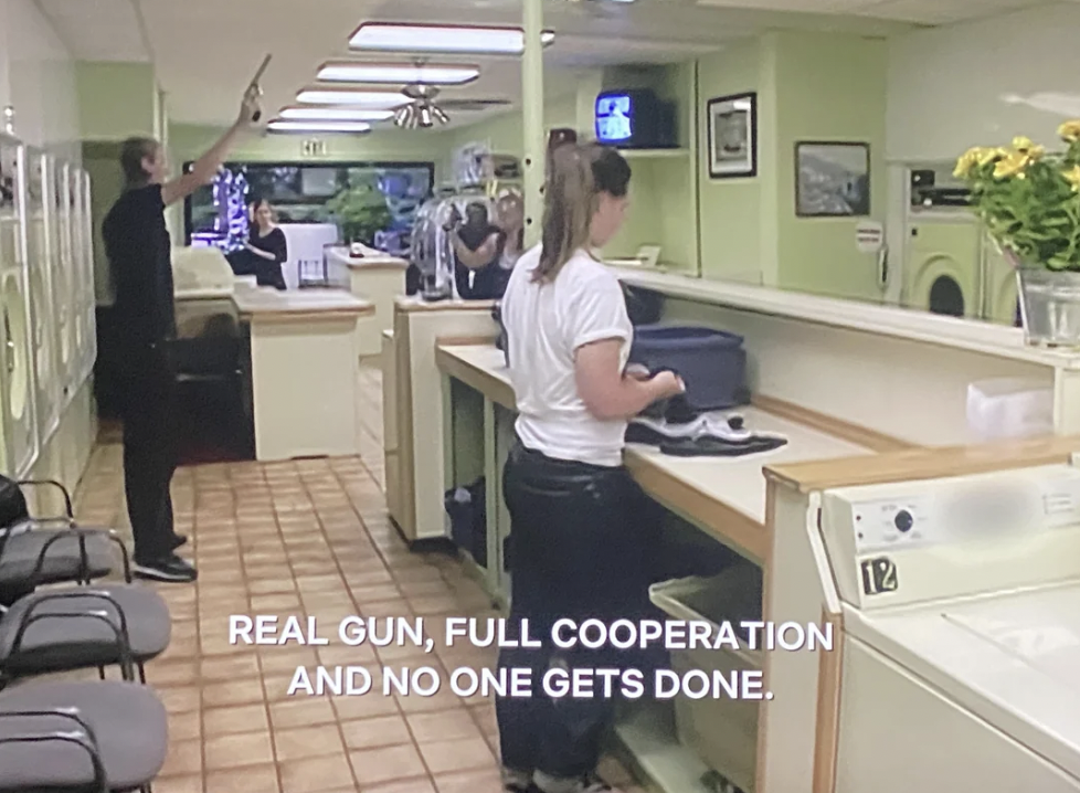 kitchen - Real Gun, Full Cooperation And No One Gets Done. E 12