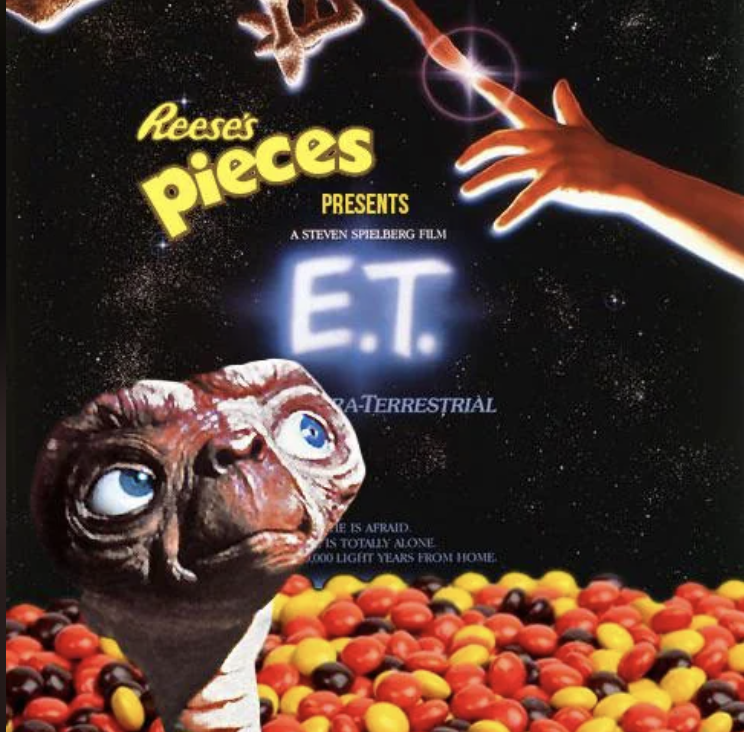 et movie original poster - Reese's pieces Presents A Steven Spielberg Film E.T. RaTerrestrial Eis Afraid Is Totally Alone 000 Light Years From Home
