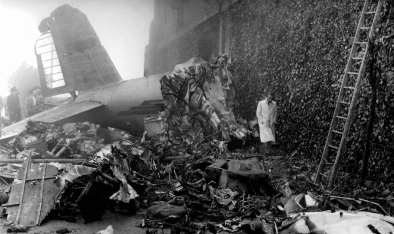 The Superga air disaster. 31 dead, including all the Torino FC players, no survivors. 4 May 1949.