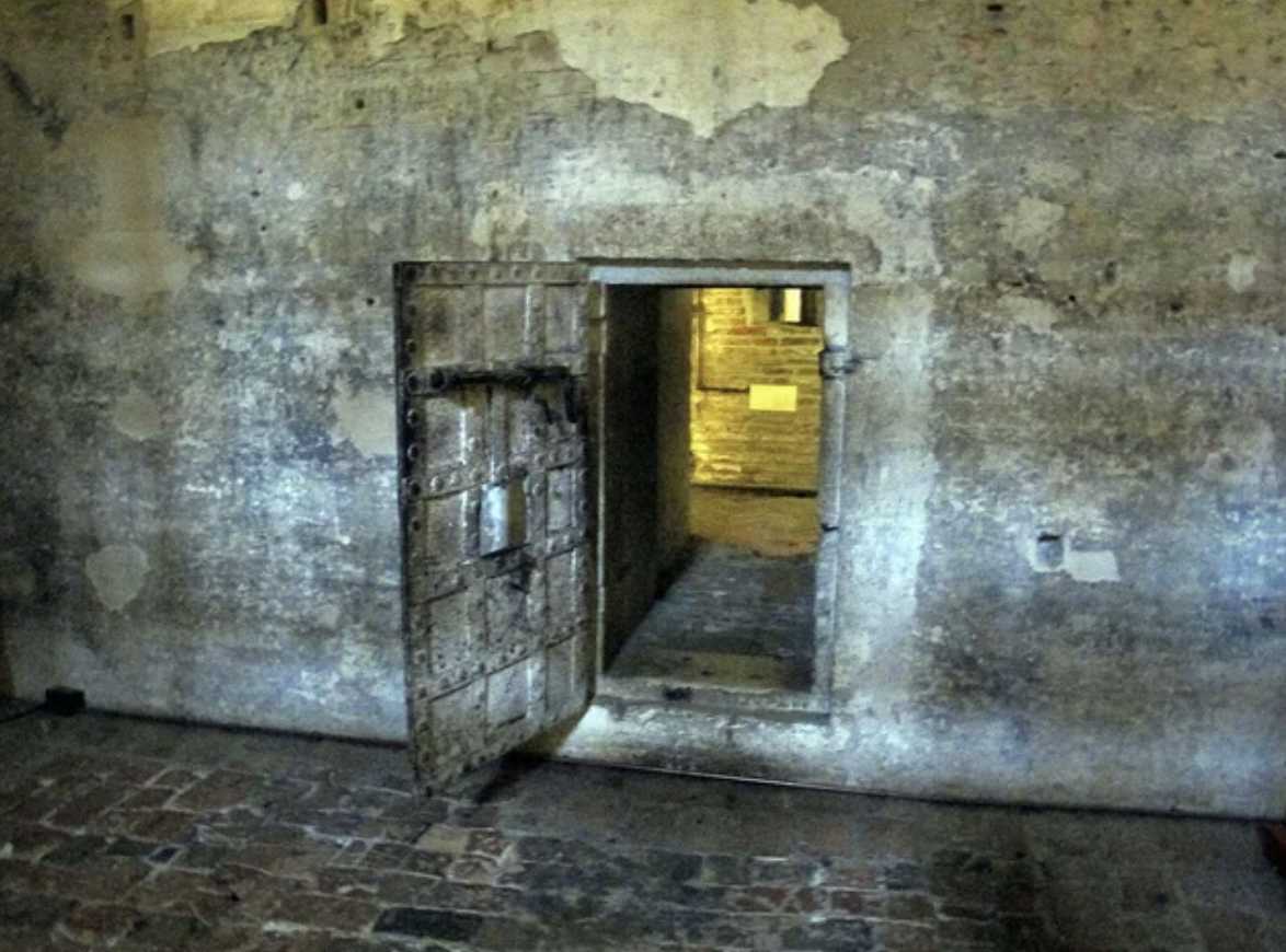 dungeon of castello d este in italy