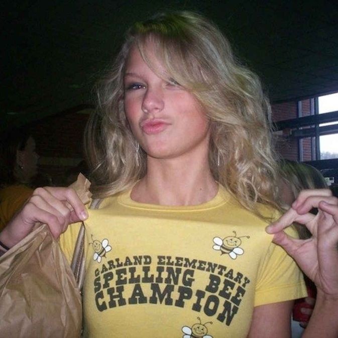 20 Cringey Things Taylor Swift Actually Posted on Myspace 