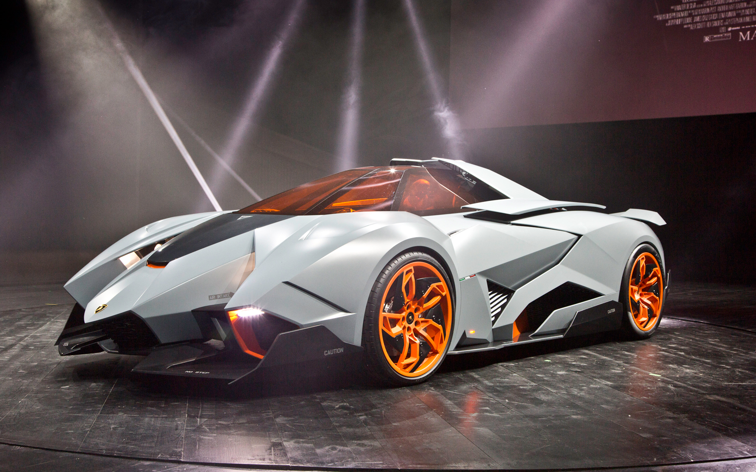 fascinating photos - lamborghini egoista concept - Ma