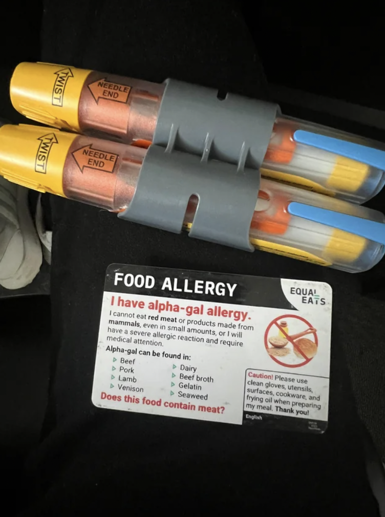 lip gloss - Wist Twist Needle End Needle End Food Allergy I have alphagal allergy. wil I cannot eat red meat or products made from mammals, even in small amounts, or I have a severe allergic reaction and require medical attention Alphagal can be found in 