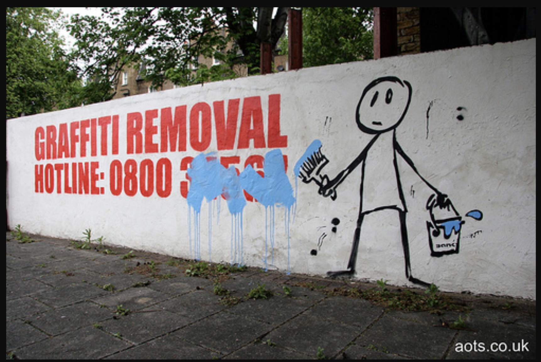 funny vandalism - Graffiti Removal Hotline 0800 anni aots.co.uk