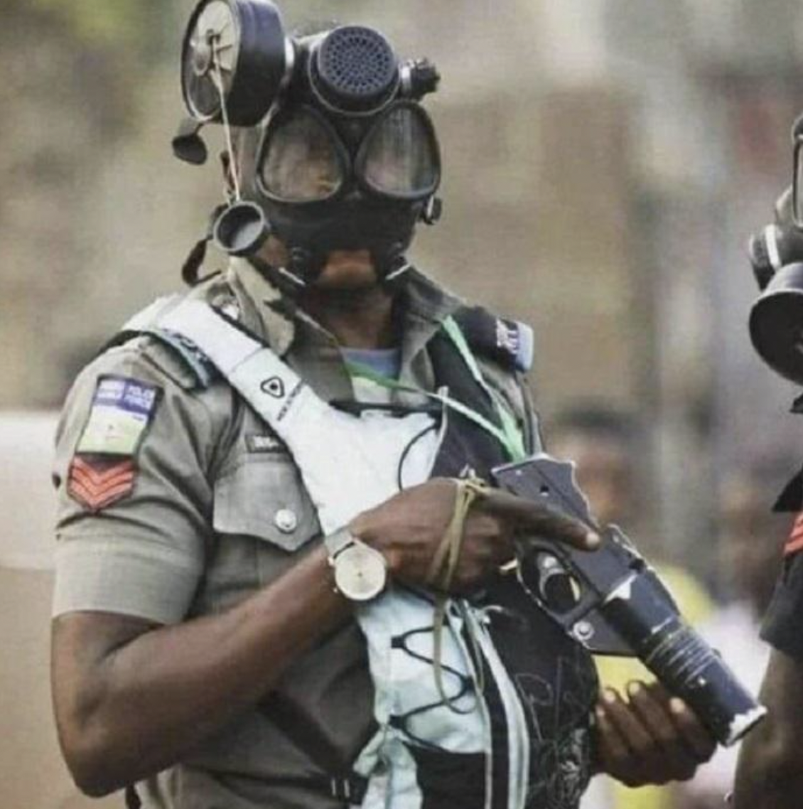 nigeria gas mask