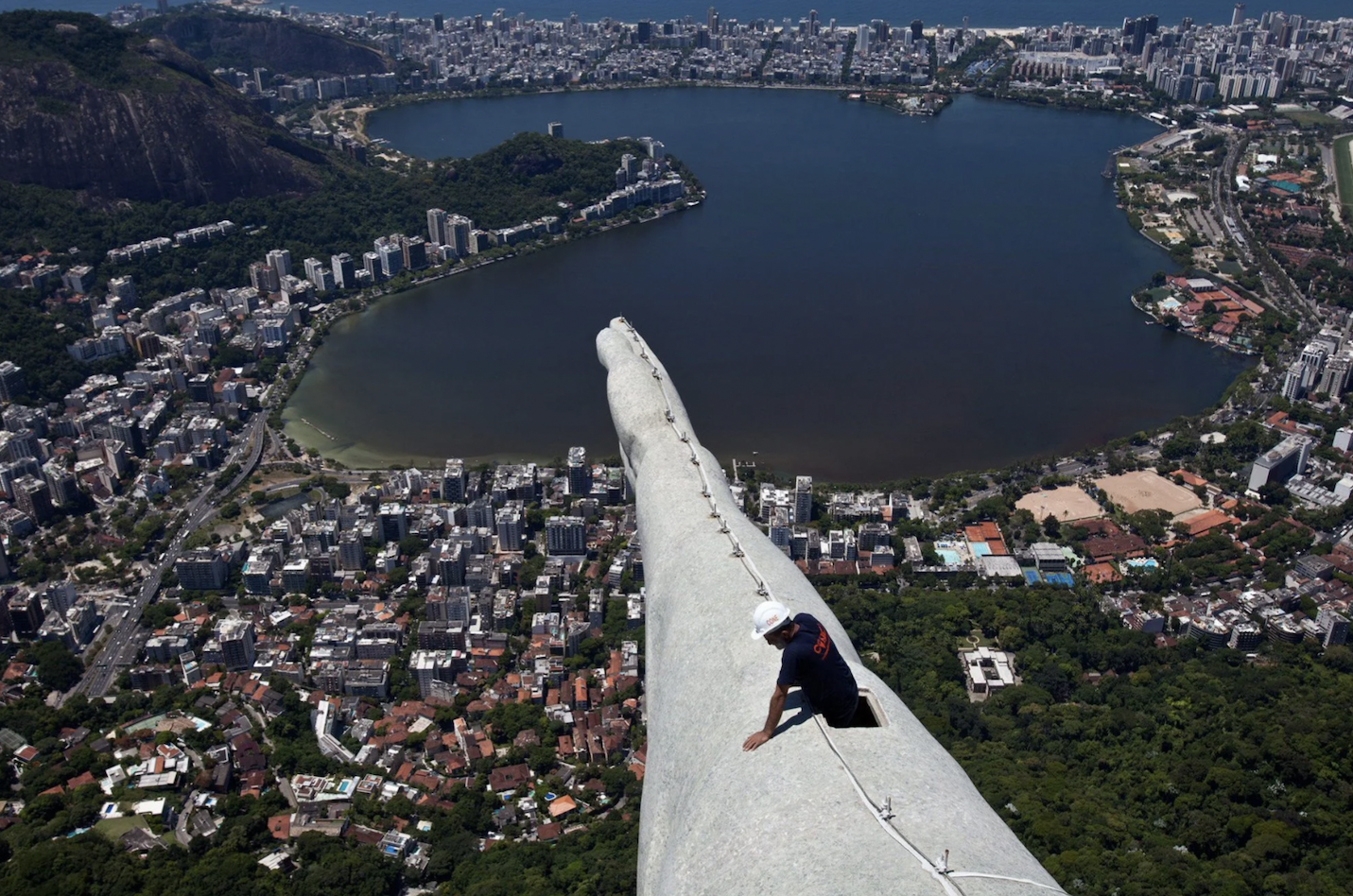 christ the redeemer repairs