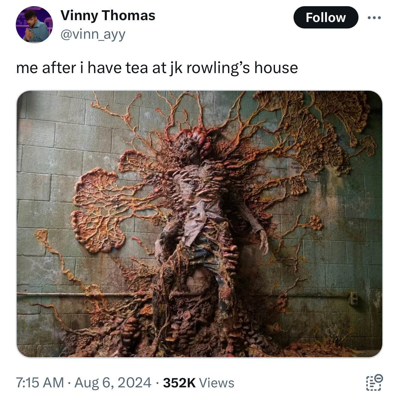 Barrie Gower - Vinny Thomas me after i have tea at jk rowling's house Views