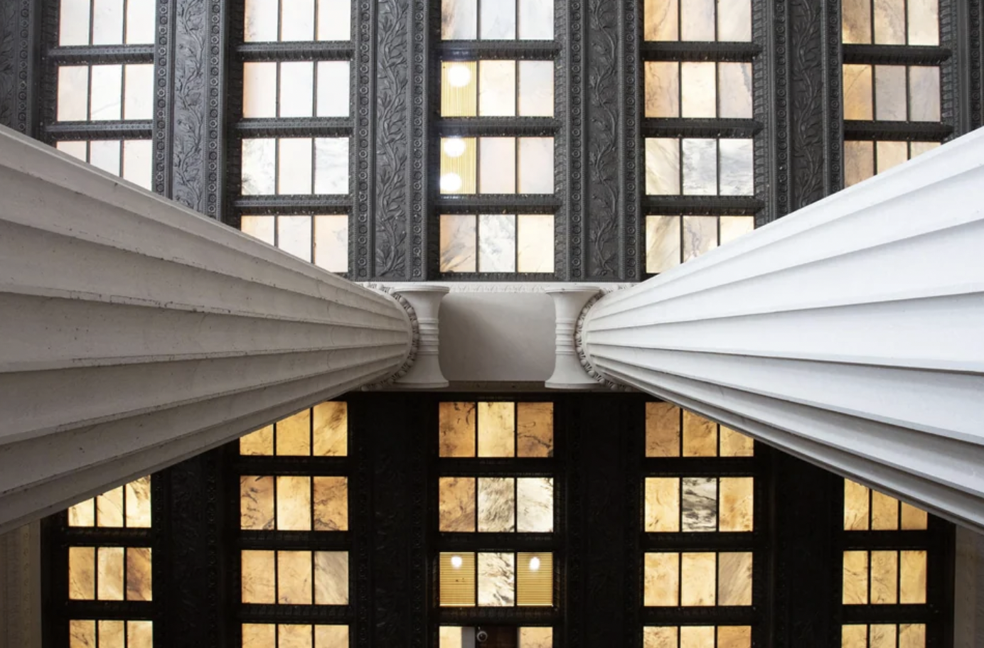 lincoln memorial ceiling