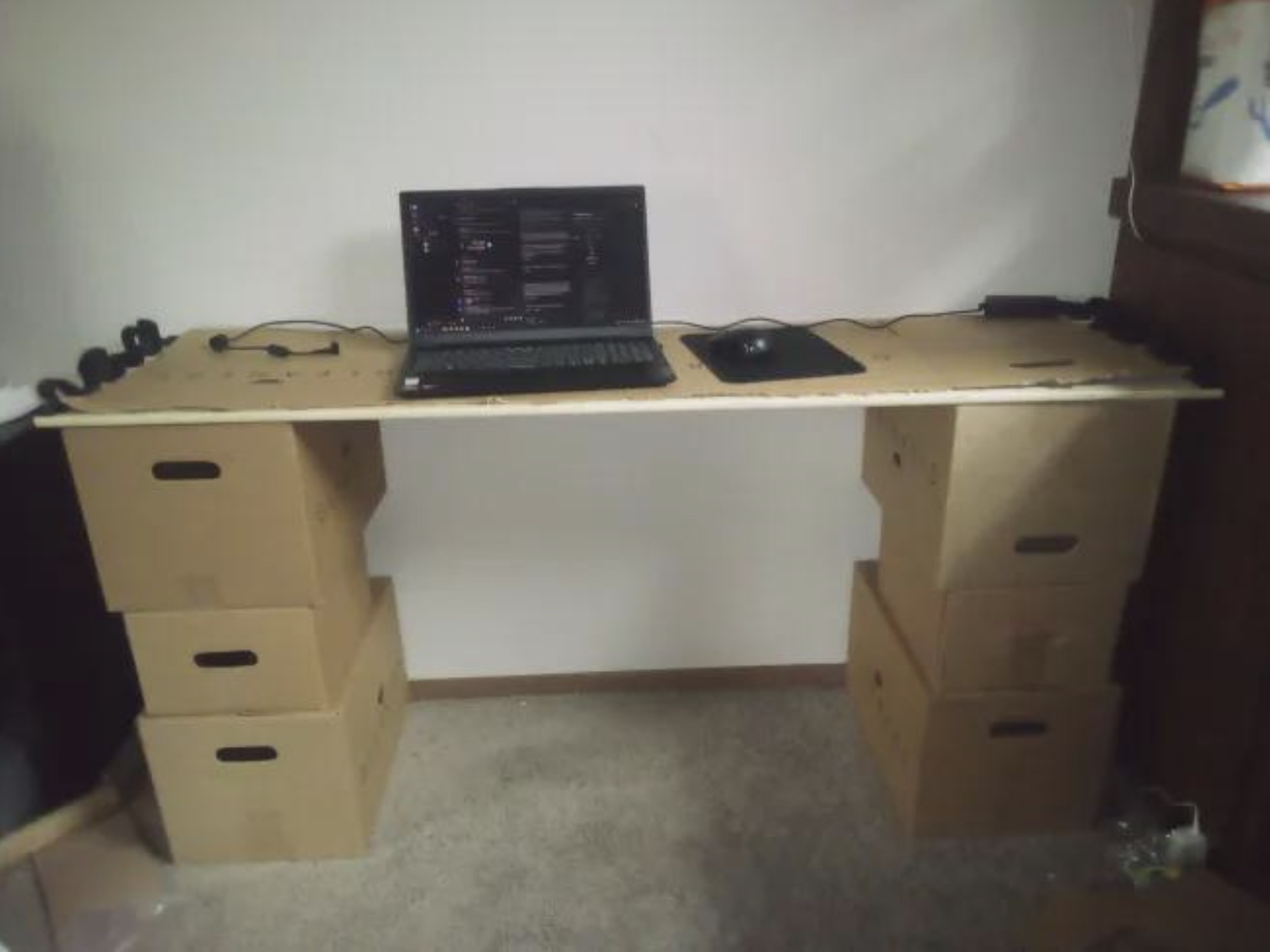 computer desk