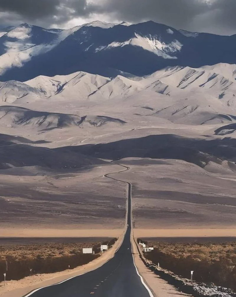 highway in death valley national park usa 