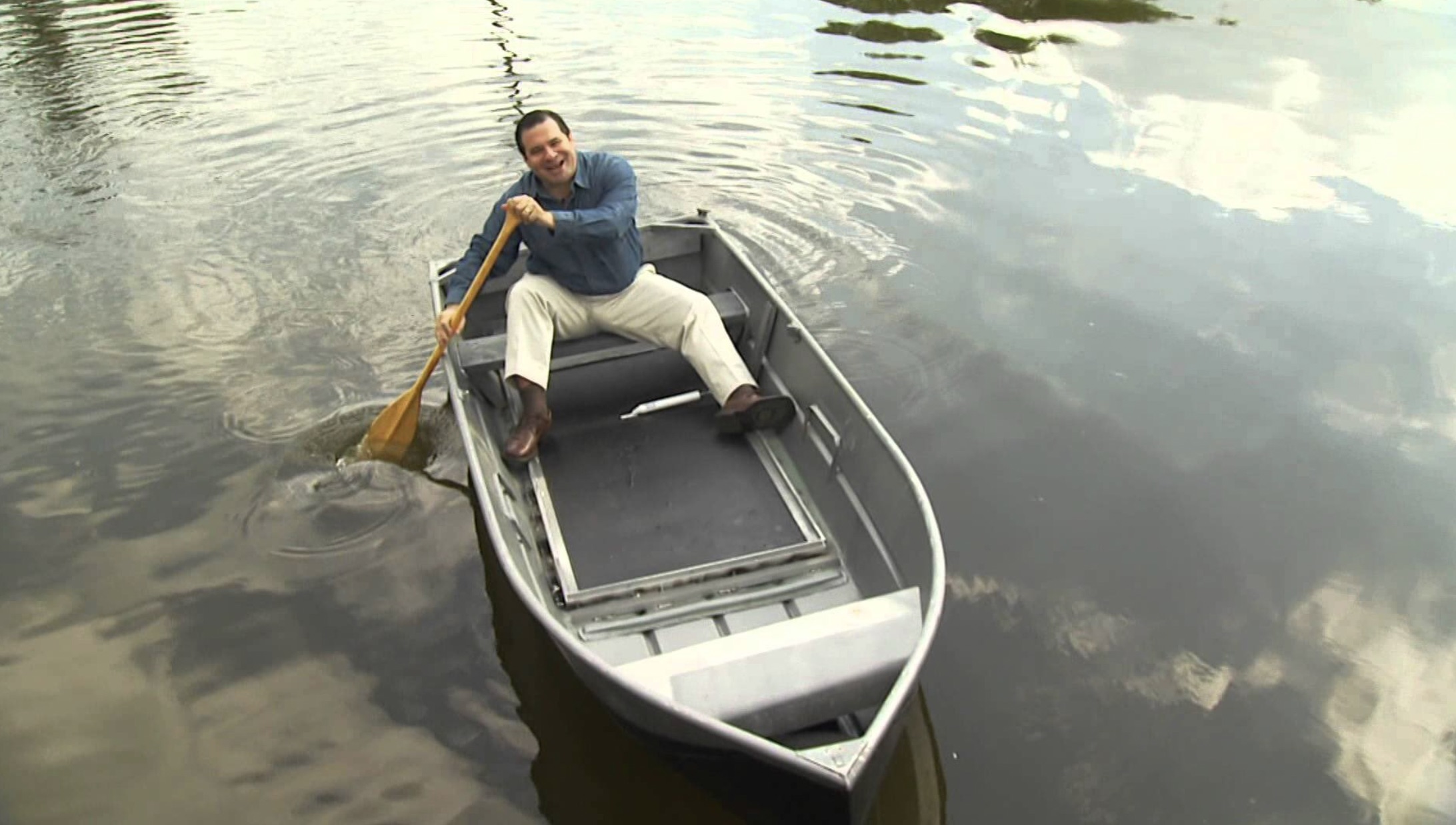 flex seal screen door boat