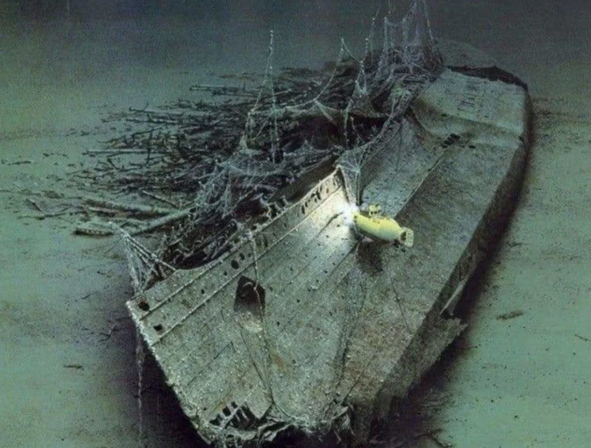 lusitania underwater