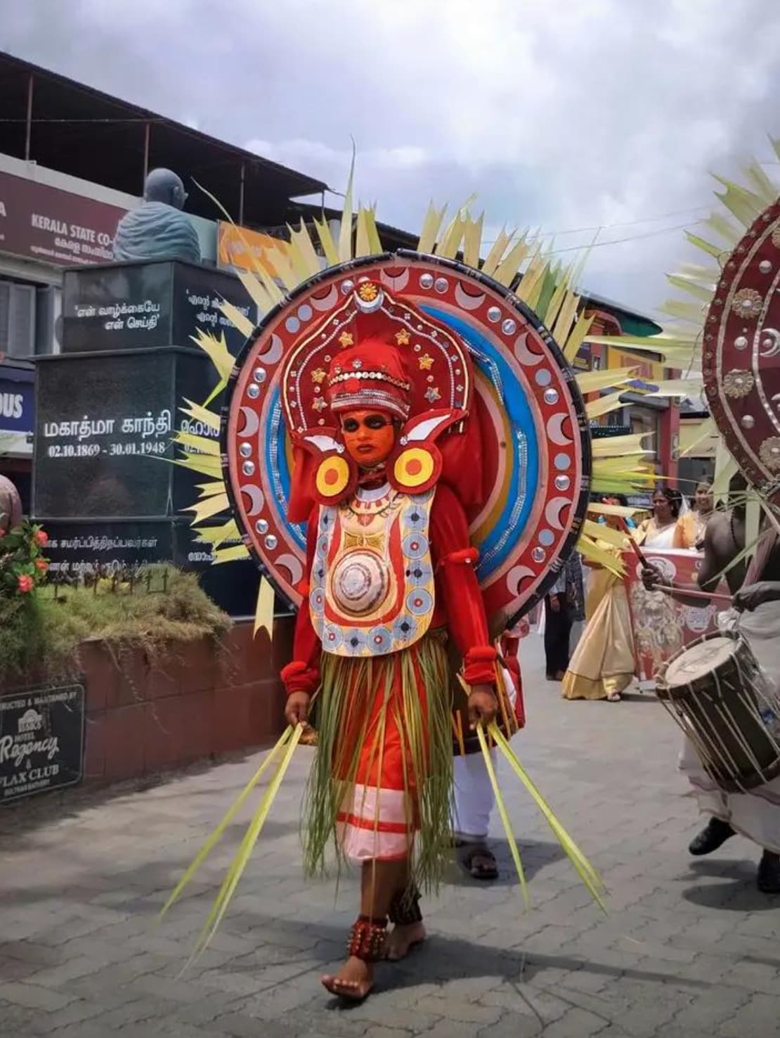 Folk Ritual 20 Fascinating Rituals and Traditions Around the World | eBaum's World