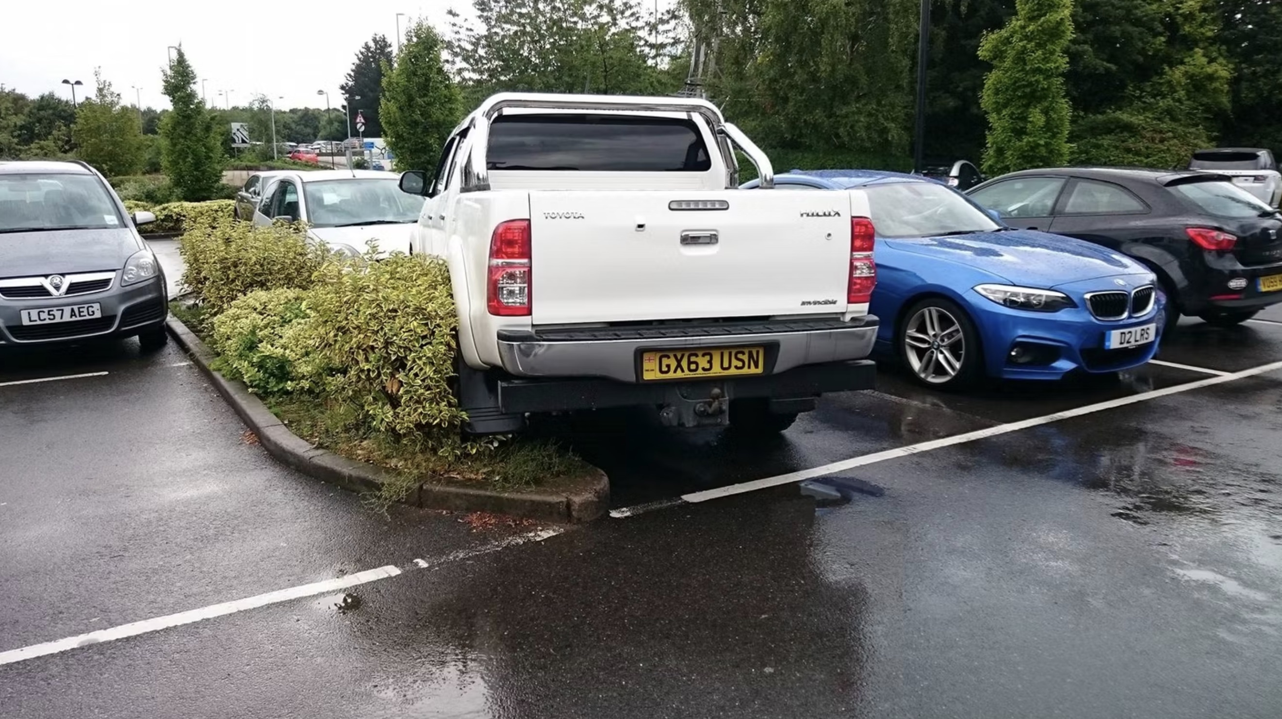 bad parking - LC57AEG GX63 Usn