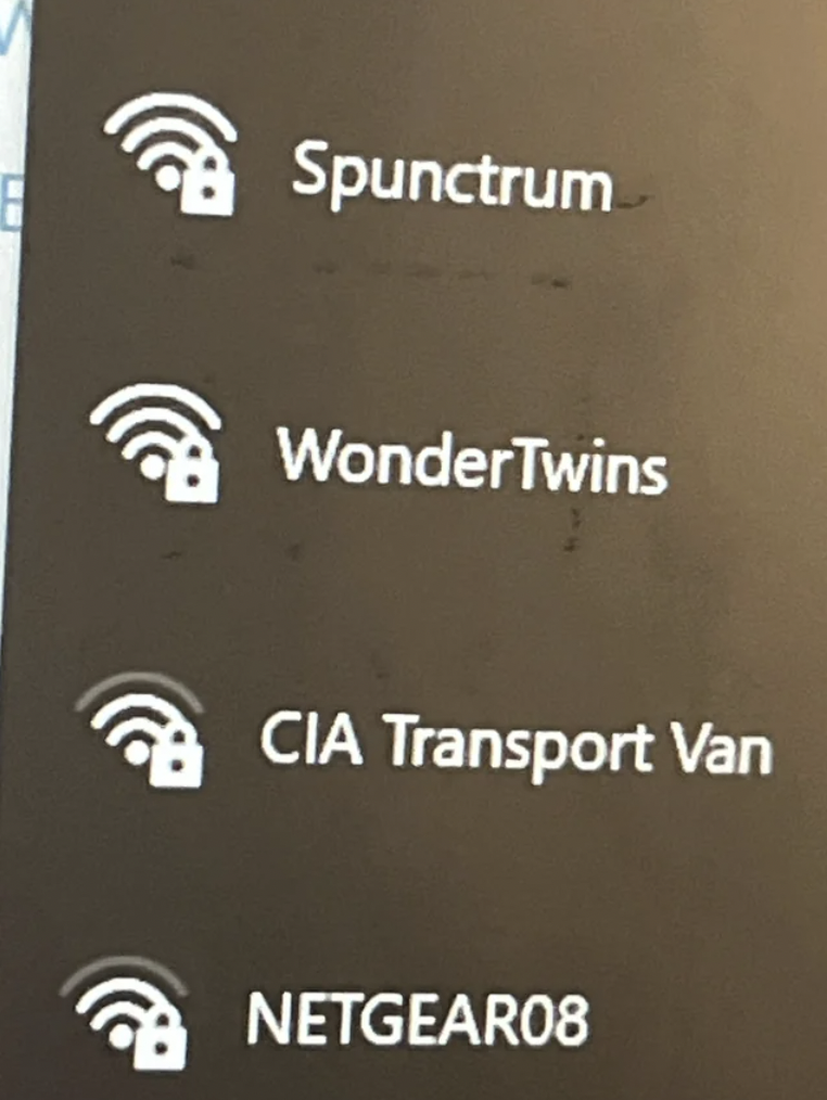 poster - Spunctrum WonderTwins Cia Transport Van NETGEAR08