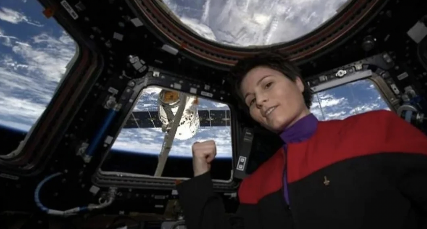 Italian European Space Agency astronaut Samantha Cristofore shared a selfie from the ISS on Friday, while dressed in a “Star Trek: Voyager” uniform.