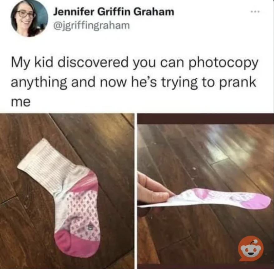 bored panda wholesome memes - Jennifer Griffin Graham My kid discovered you can photocopy anything and now he's trying to prank me